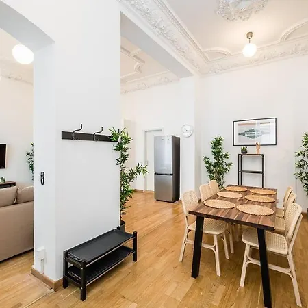 Charming Loft In Moabit Apartment Berlin
