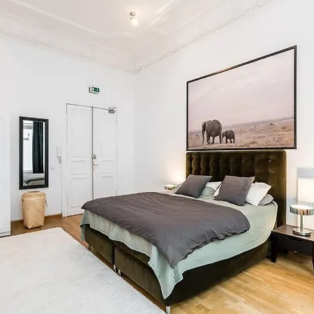 Charming Loft In Moabit Apartment Berlin